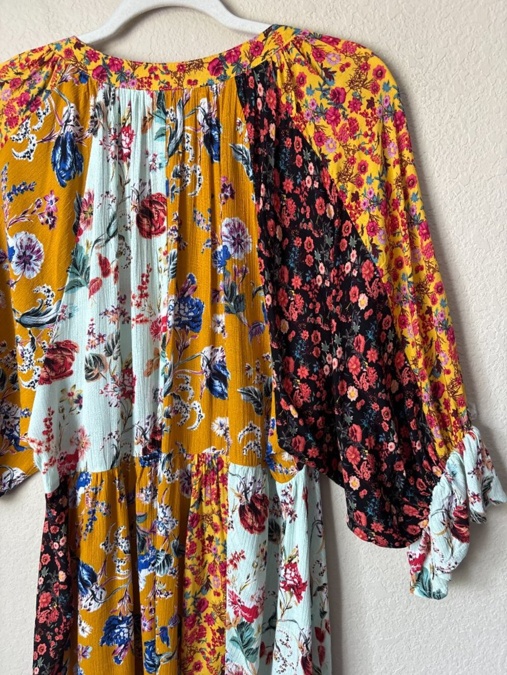 Umgee Boho Floral Mixed Print Split Neck Babydoll Peasant Mini Dress - Picture 9 of 10